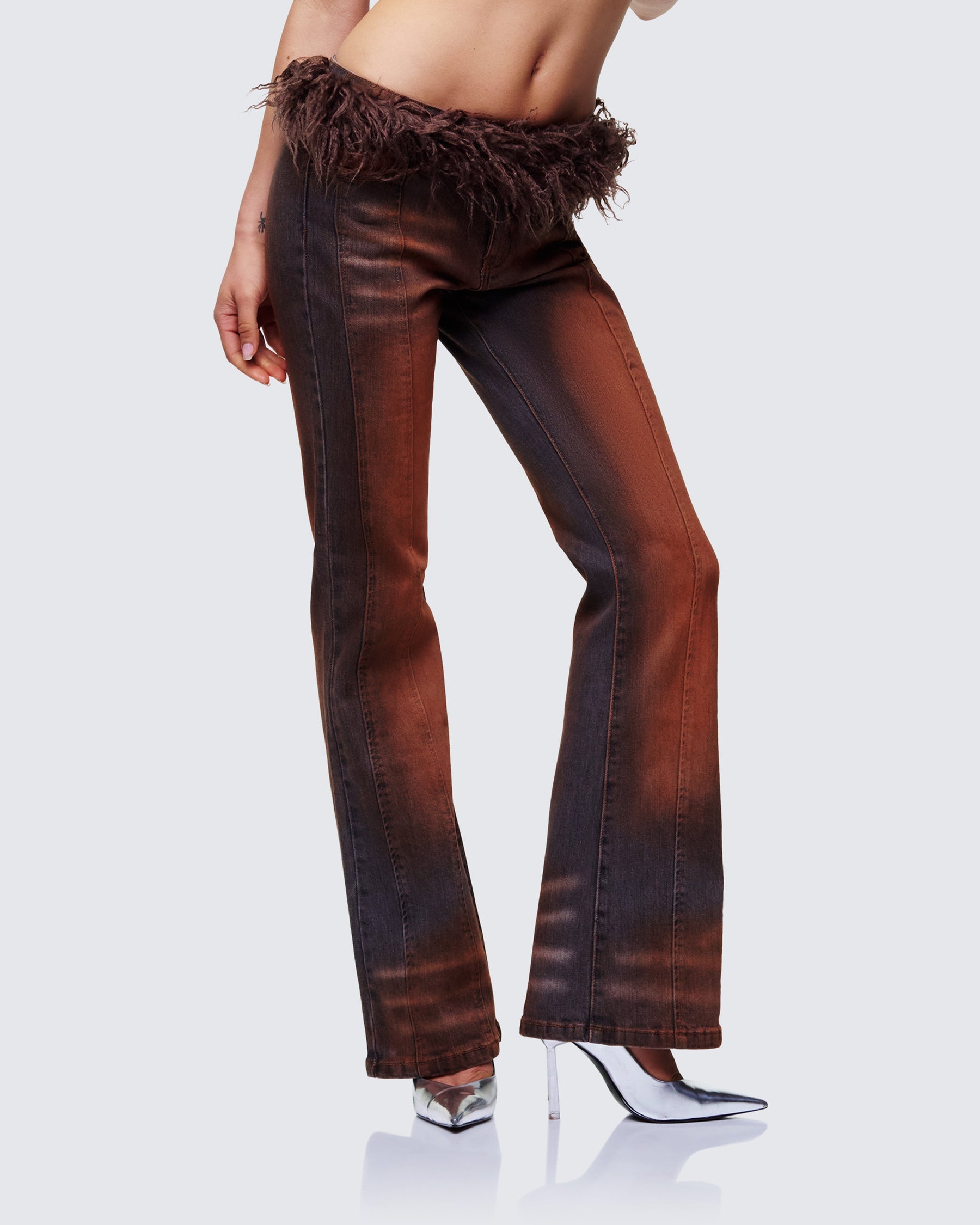 Calça Jeans Adie Marrom com Pelúcia
