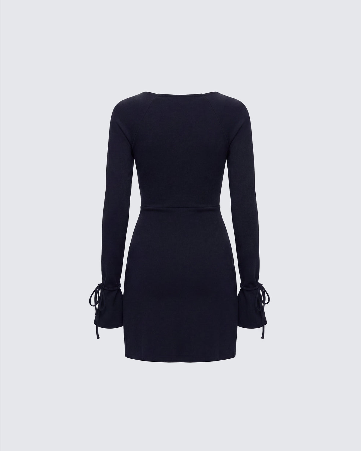 Vestido Curto Kesia Preto