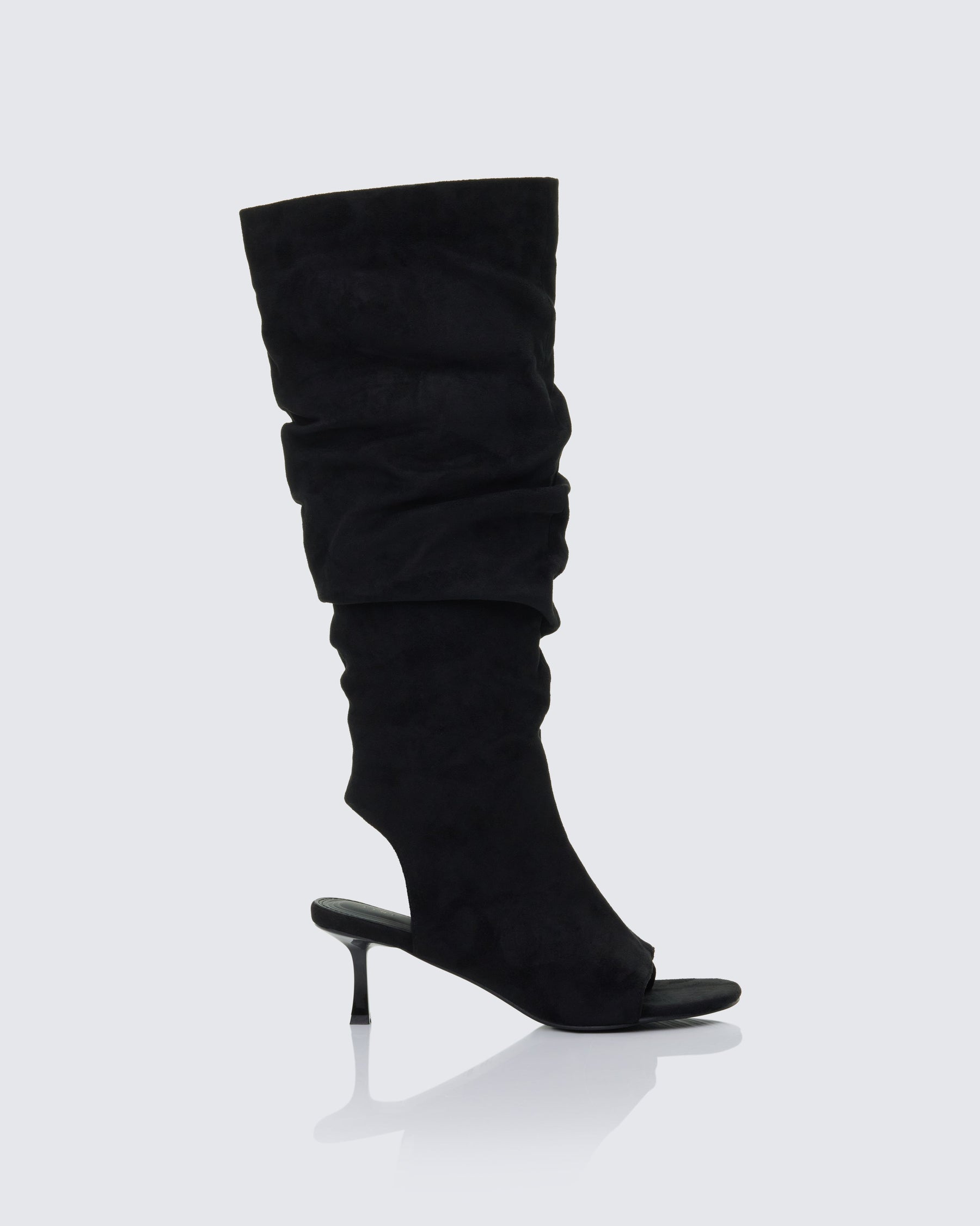Bota Stormi Preta de Camurça Sintética Peep Toe