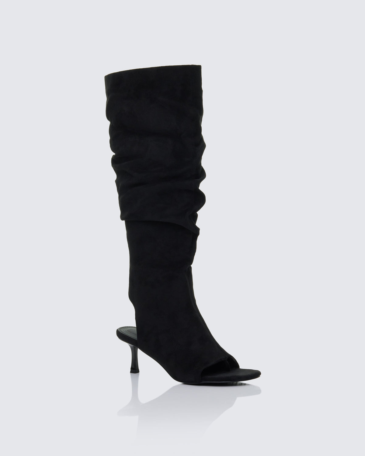 Bota Stormi Preta de Camurça Sintética Peep Toe